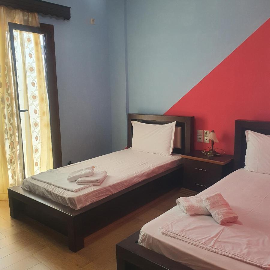 Mihal Suites Saranda Extérieur photo