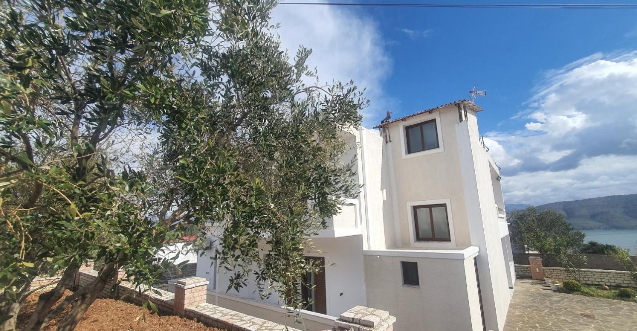 Mihal Suites Saranda Extérieur photo