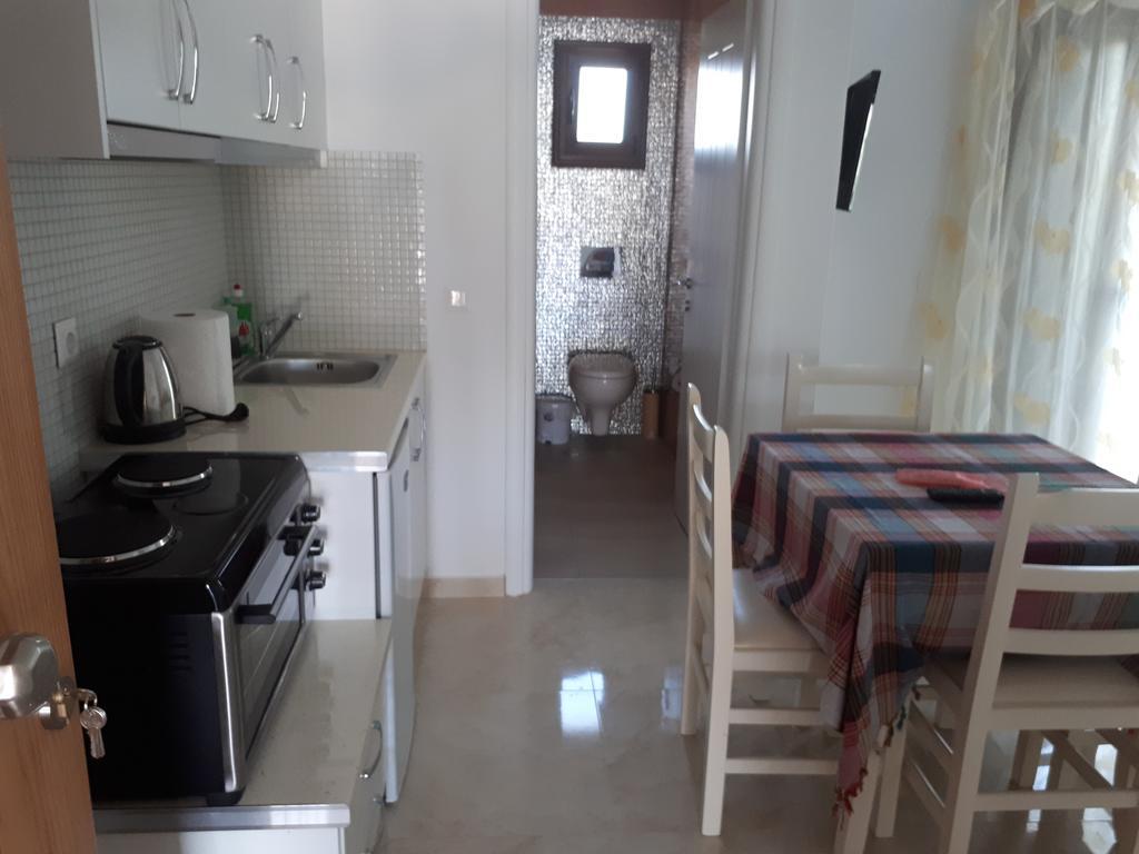 Mihal Suites Saranda Extérieur photo